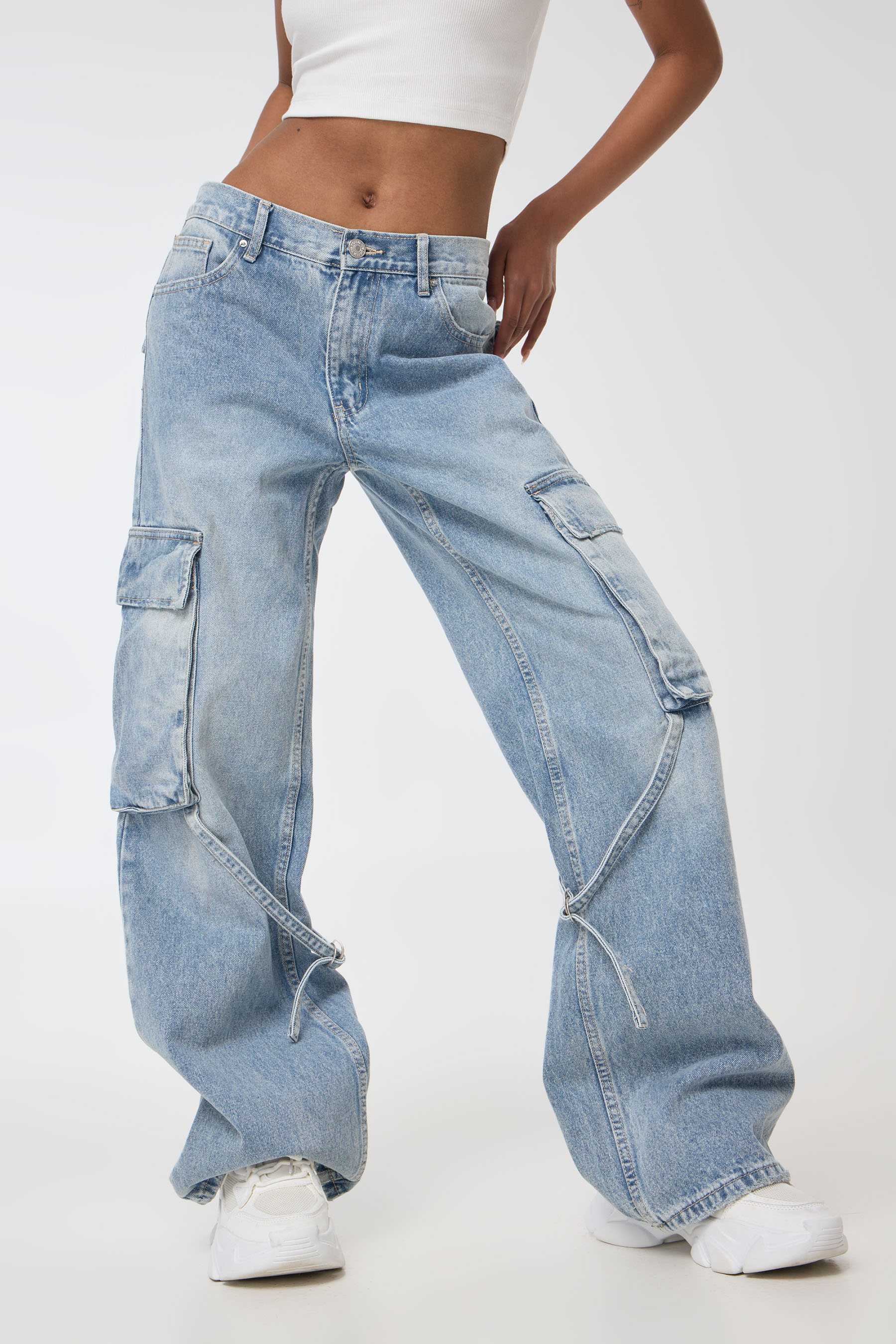 ג'ינס דגמ&#34;ח רצועות